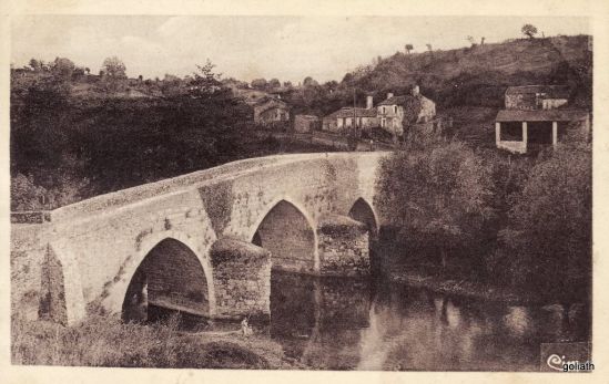 L'antique Pont-Neuf,  Argenton-Château