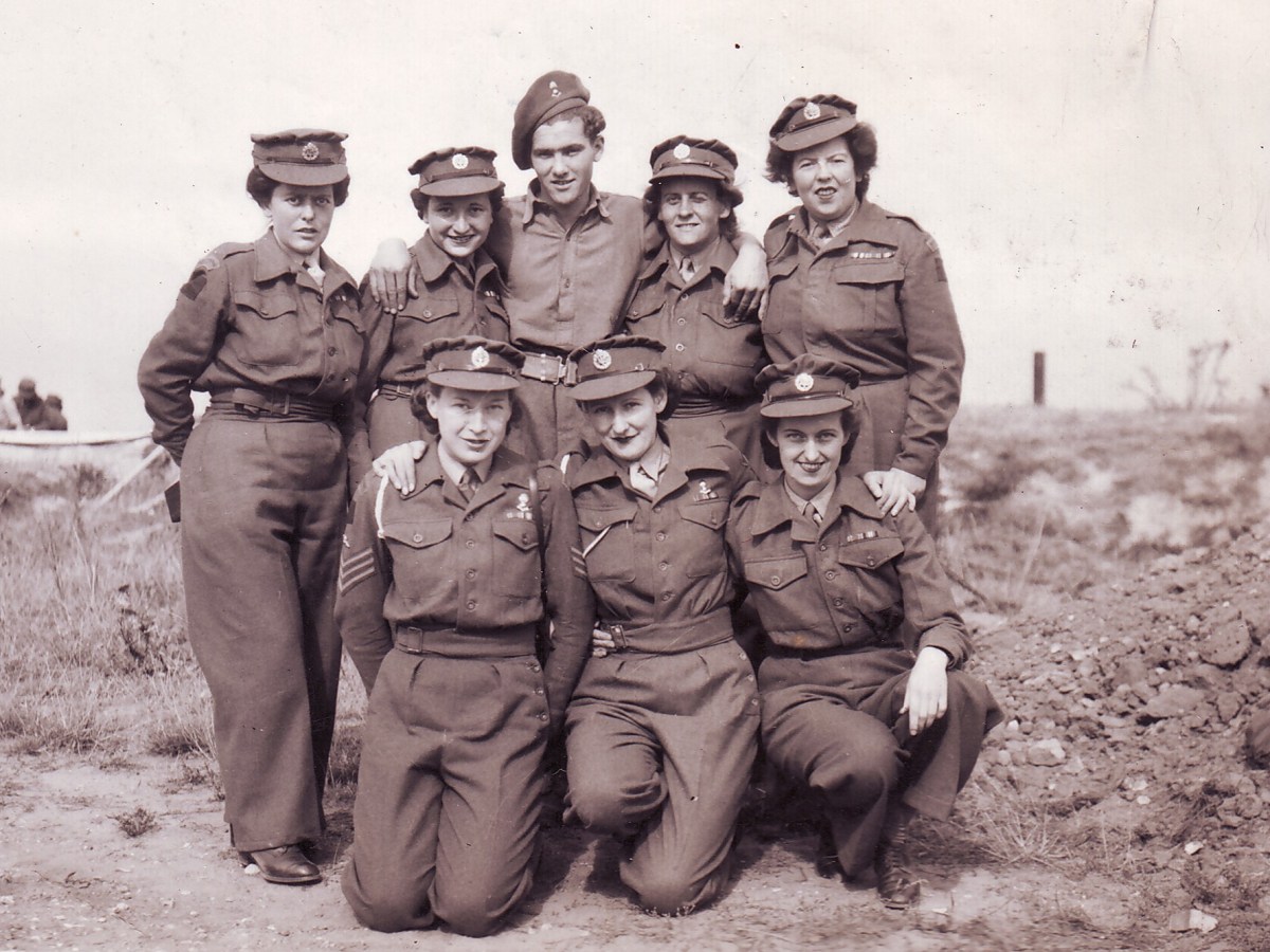 52 Ancestors: Service